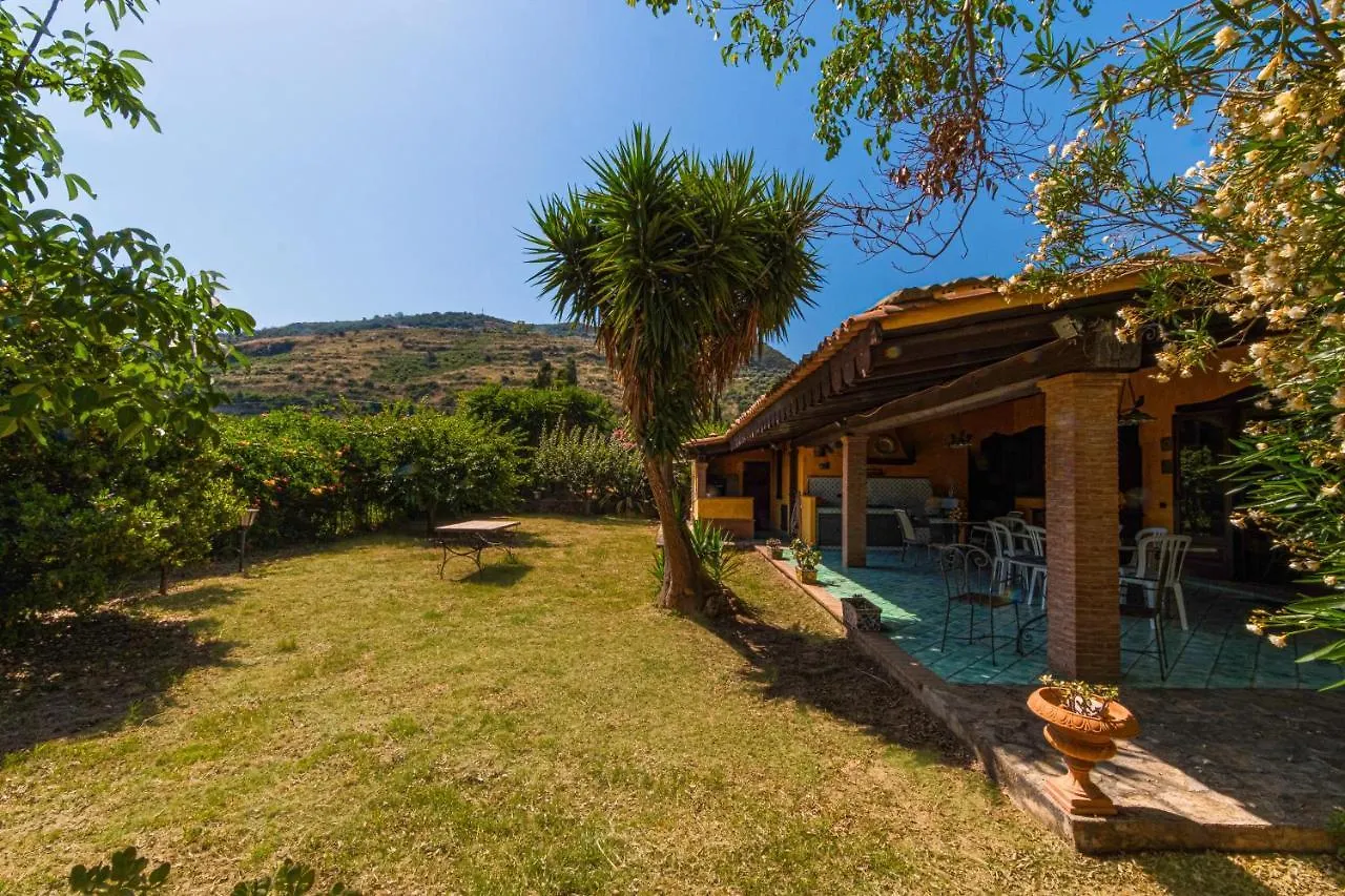 Villa Fratantoni Piana - Villa Privata Con Accesso Diretto Alla Spiaggia Caronia Marina