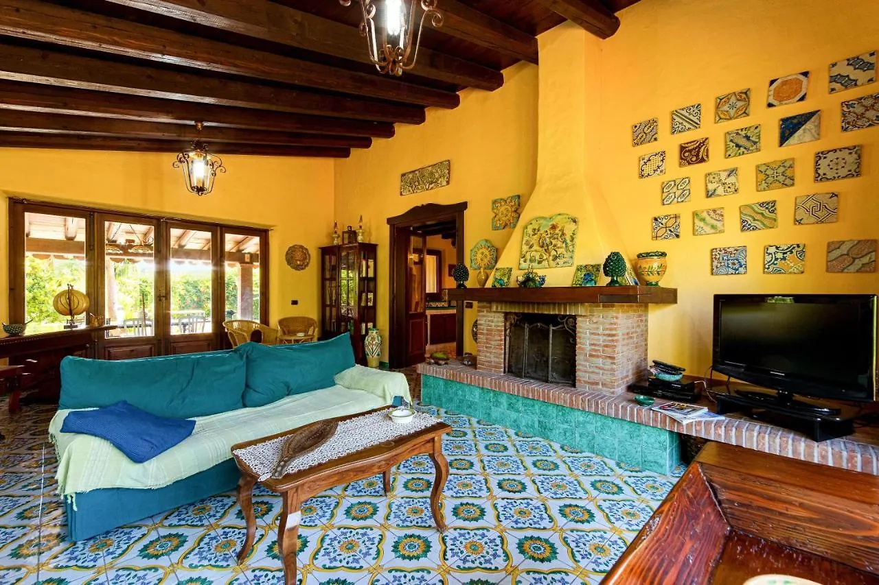 Villa Fratantoni Piana - Villa Privata Con Accesso Diretto Alla Spiaggia Caronia Marina 0*,